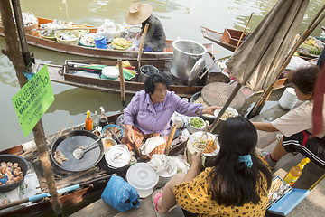 Image showing ASIA THAILAND SAMUT SONGKHRAM THA KHA FLOATING MARKET