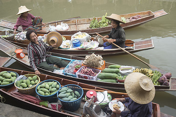 Image showing ASIA THAILAND SAMUT SONGKHRAM THA KHA FLOATING MARKET