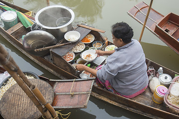 Image showing ASIA THAILAND SAMUT SONGKHRAM THA KHA FLOATING MARKET