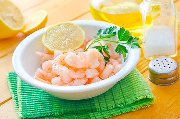 Image showing boiled shrimps in the white bowl on the table