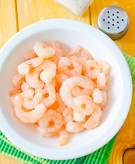 Image showing boiled shrimps in the white bowl on the table