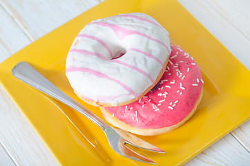 Image showing donuts