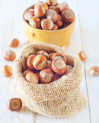 Image showing hazelnuts