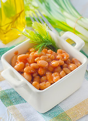 Image showing white bean with tomato sauce