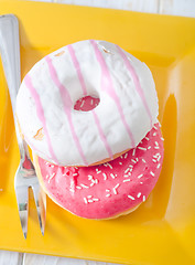 Image showing donuts