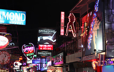 Image showing Nightlife on street in Pattaya