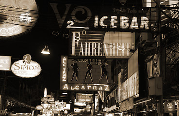 Image showing Nightlife on walking street