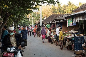 Image showing Hindu peoples at the traditional street market, Bali