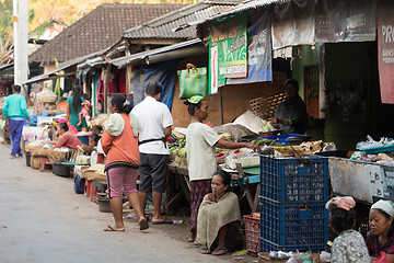 Image showing Hindu peoples at the traditional street market, Bali