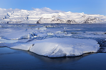 Image showing Glacier lagoon Jokulsarlon in Iceland in a morning light