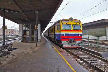 Image showing Trains on the staion