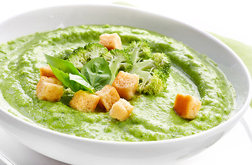 Image showing broccoli and green peas soup