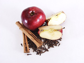 Image showing Whole Apple, Sections, and Spices