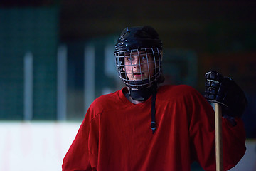 Image showing ice hockey players on bench