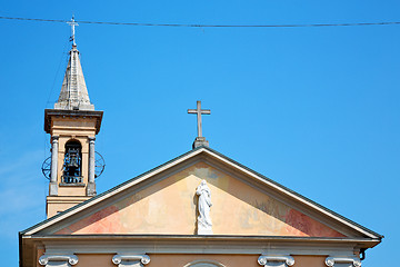 Image showing  building  clock tower in    stone and bell