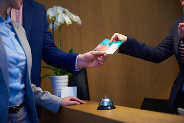 Image showing Couple on a business trip