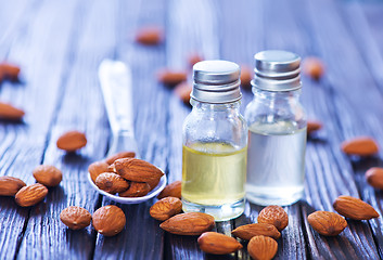 Image showing almond oil