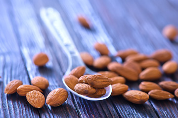 Image showing almond oil