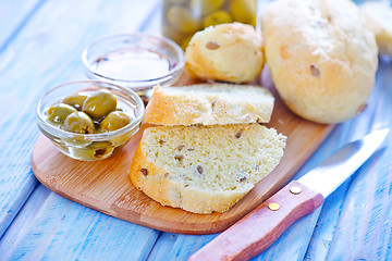 Image showing bread with olive