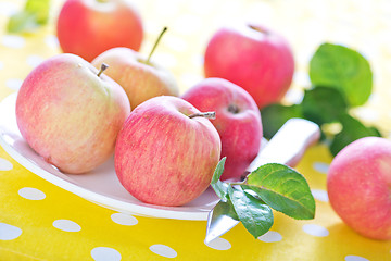 Image showing apples