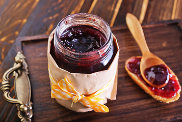 Image showing jam in glass jar 