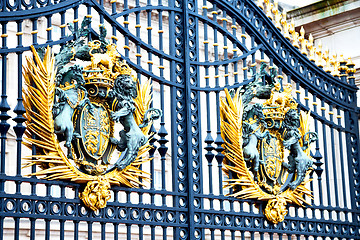 Image showing in london england   royal palace