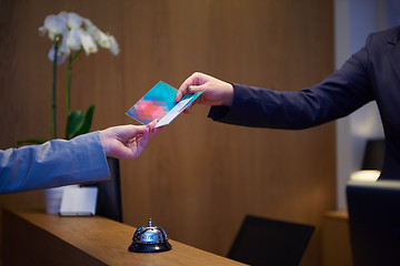 Image showing Couple on a business trip