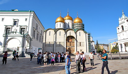 Image showing Tourists visiting the Kremlin