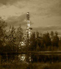 Image showing Oil drilling rig.