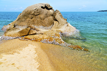Image showing   isle white  beach    rocks in thailand  and south china sea kh