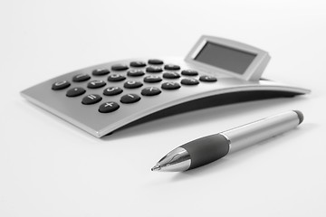 Image showing Pen and calculator