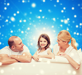 Image showing happy family at home