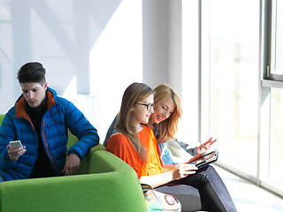 Image showing students group working on school  project  together