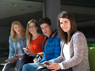 Image showing students group working on school  project  together