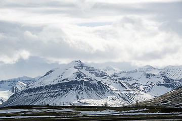 Image showing Snowy volcano mountain landscape in Iceland