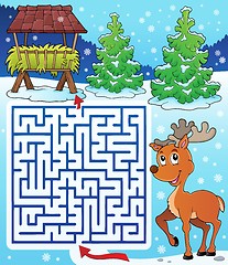 Image showing Maze 3 with hay rack and reindeer