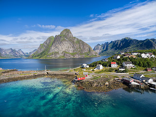 Image showing Scenic Reine