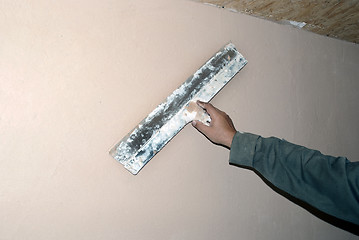 Image showing hand plasterer