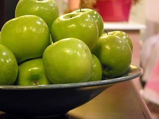 Image showing Green apples bowl