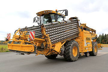 Image showing ROPA Euro-maus 4 Cleaning Loader for Sugar Beet