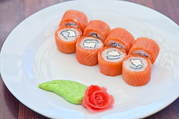 Image showing Salmon roll sushi