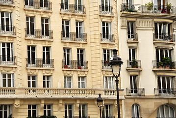 Image showing Paris windows