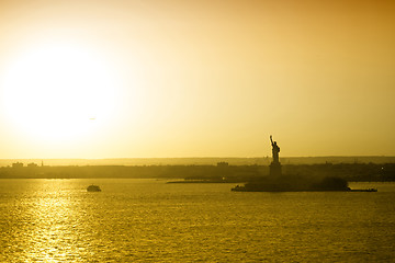 Image showing Panoramic view of city and Liberty Statue