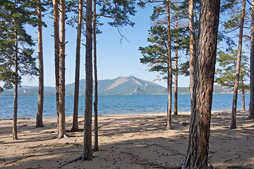 Image showing autumn lake