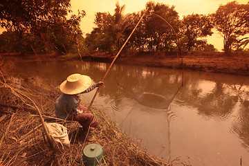 Image showing ASIA THAILAND ISAN KHORAT PEOPLE FISHING