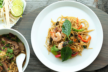 Image showing Thai Shrimp with Noodles