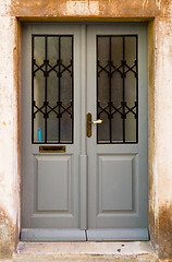 Image showing double-wing front door gray