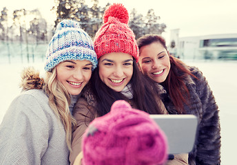 Image showing happy teenage girls taking selfie with smartphone