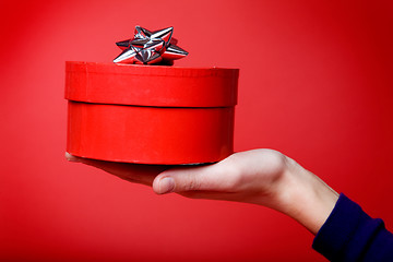 Image showing Gift on Red