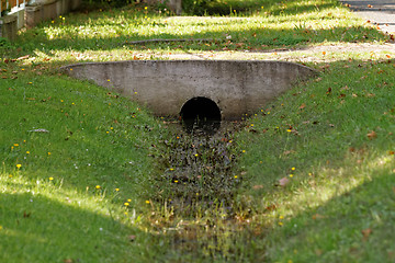 Image showing Ditch through